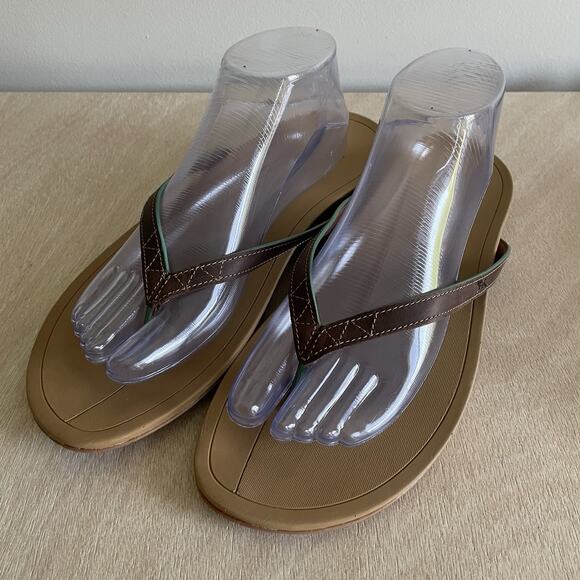 Chaco Biza Flip Flops - Picture 2 of 11